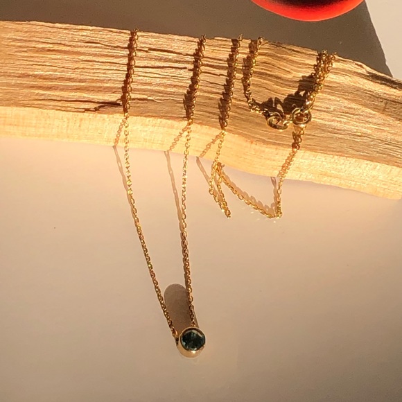 14K Yellow Gold Blue Topaz 18.5” Necklace. - Picture 8 of 14